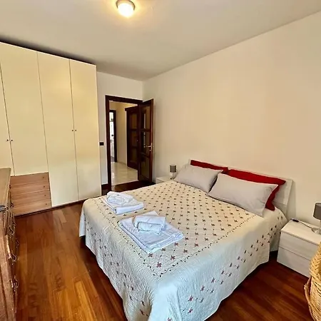 Geometry House 2br